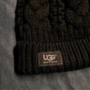NWT Ugg Knit Beanie
